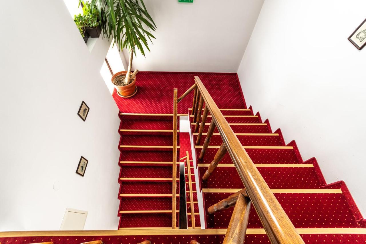 Serena Guesthouse Bran Bran  Bagian luar foto