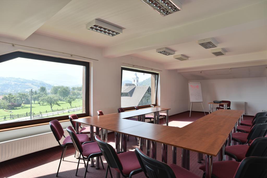 Serena Guesthouse Bran Bran  Bagian luar foto