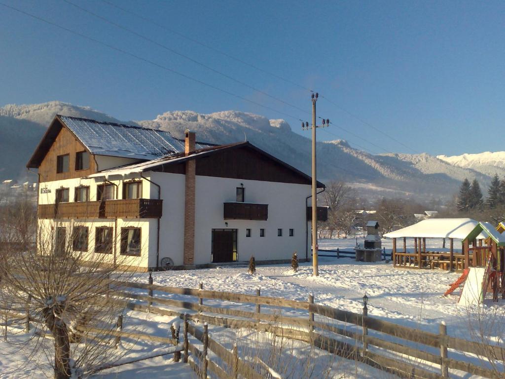 Serena Guesthouse Bran Bran  Bagian luar foto